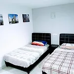 Comfortable Homestay Ipoh 7R7B 11Pax Sy10
