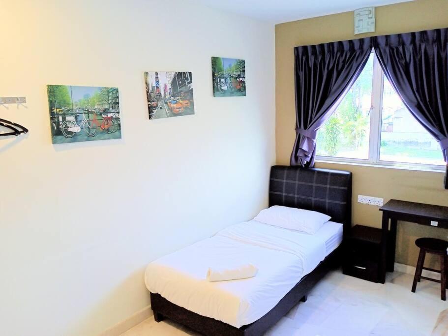 Rumah percutian Comfortable 7r7b 11pax Sy10 *